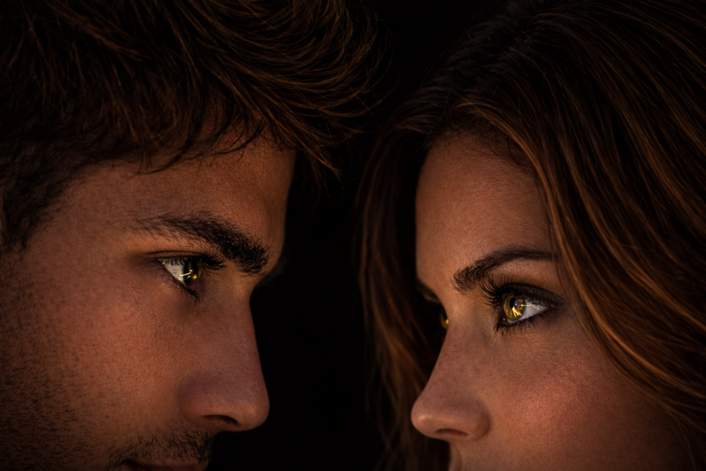 regard d’un envoûtement amoureux