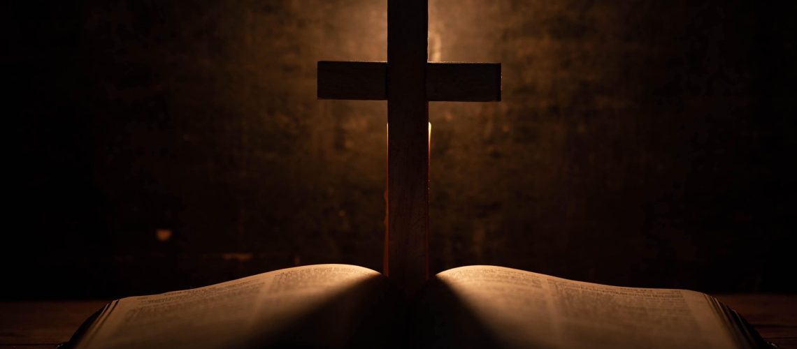 Les forces qui s’opposèrent à l’Église