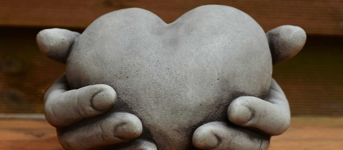 La dépendance affective c'est remettre son cœur dans les mains de l'autre