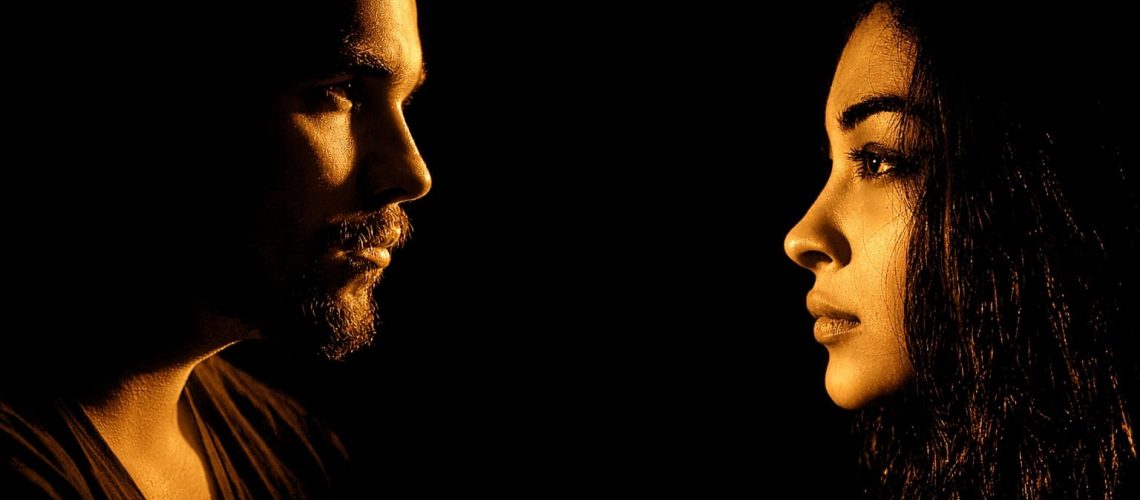 symptômes d’un envoûtement amoureux et déséquilibre sentimental dans le couple